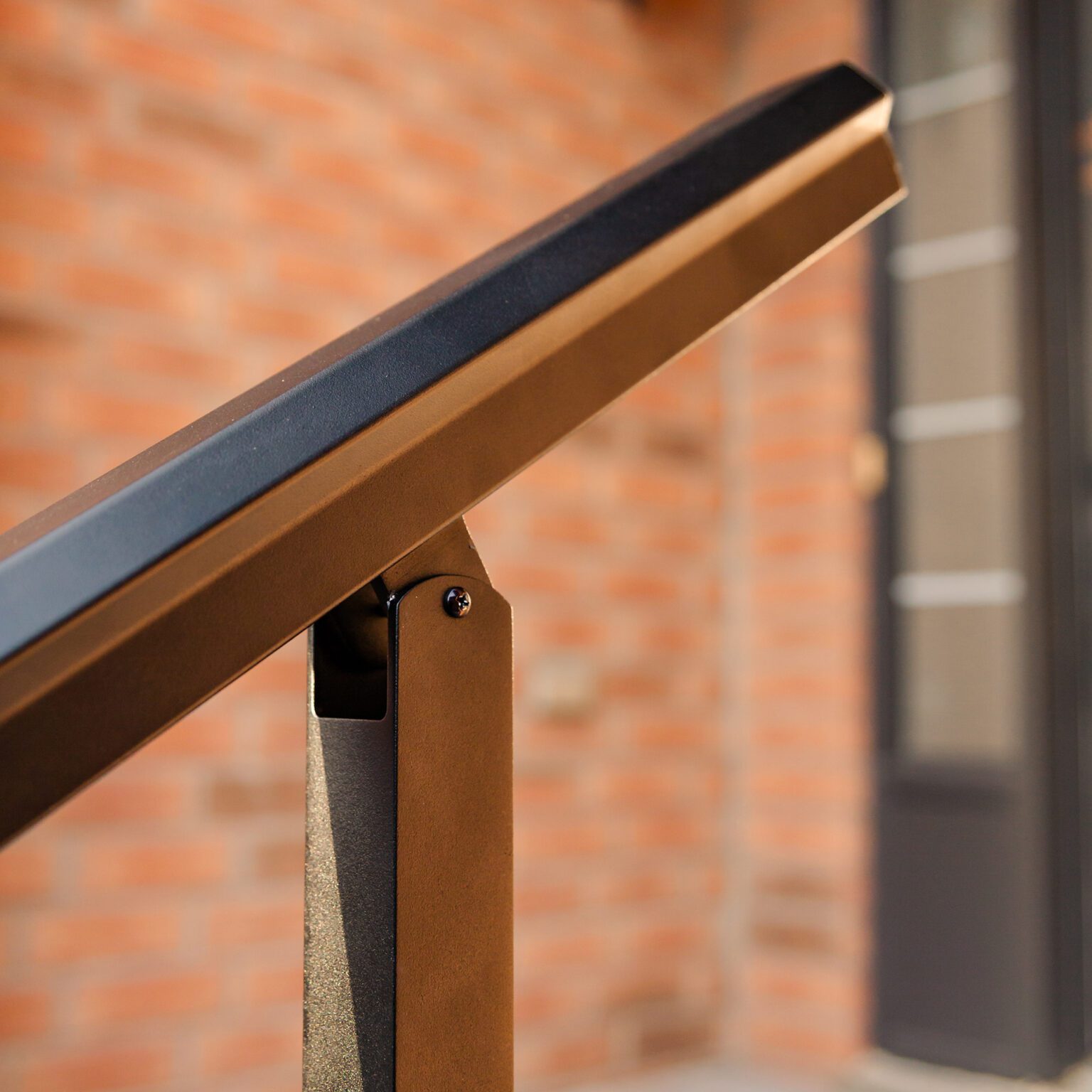 Stoop Handrial Handrail Kit | 2-3 Step Aluminum Stoop Railing | Nuvo Iron